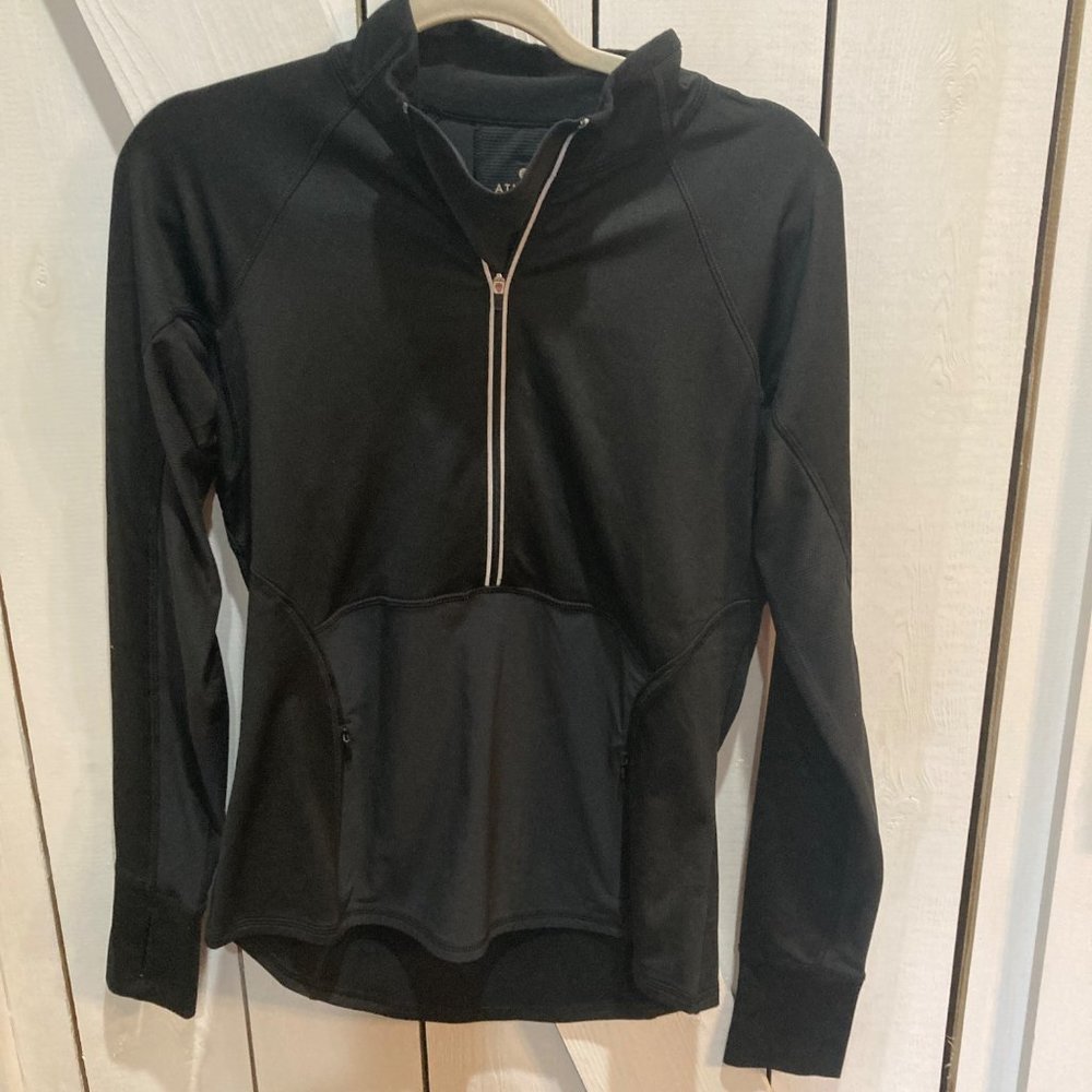 Athleta 1/2 Zip Pullover black Mesh neck inset Style #137662 medium